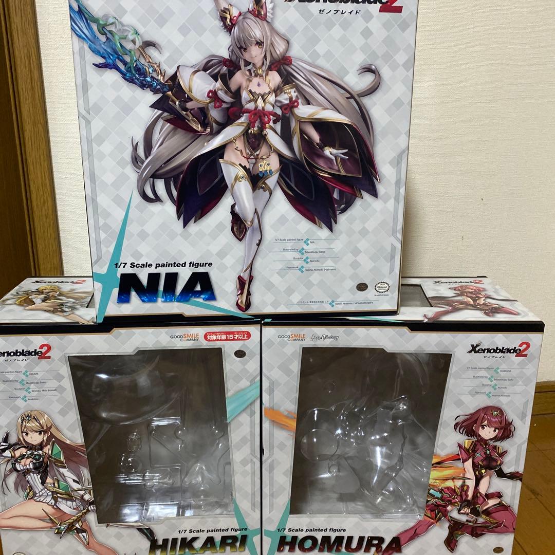ホムラ ヒカリ ニア フィギュア