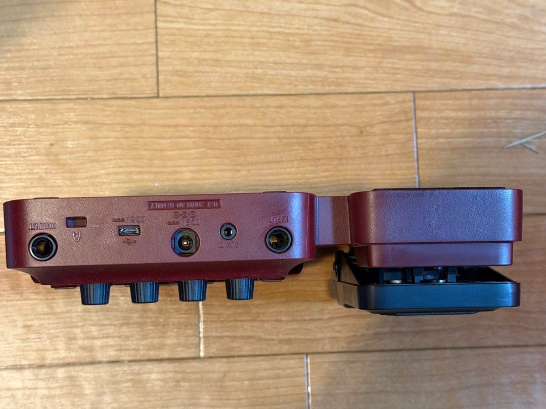 ZOOM B1Xfour マルチエフェクター 【ACアダプター付】