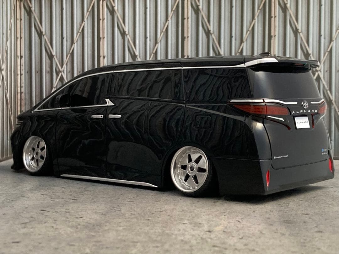 1/24 新型アルファード（カスタム品）