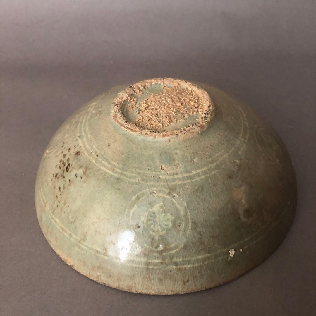 高麗青磁？の鉢