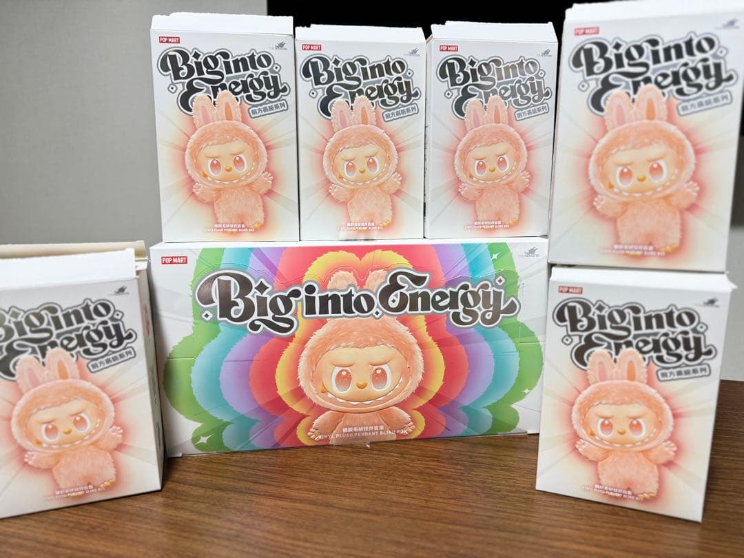 正規品ラブブLabubu Big into Energy アソートボックス