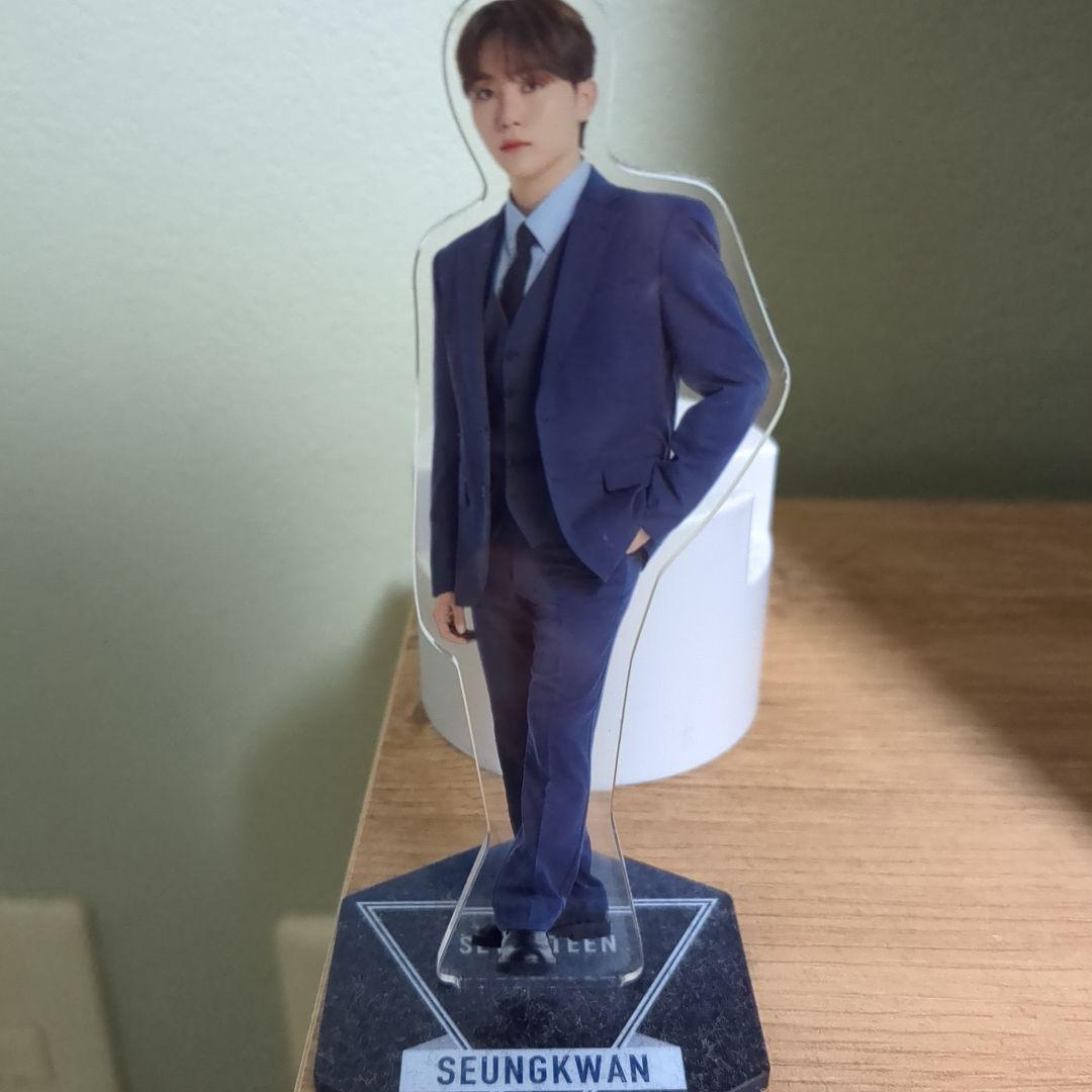 スングァンアクリルスタンド