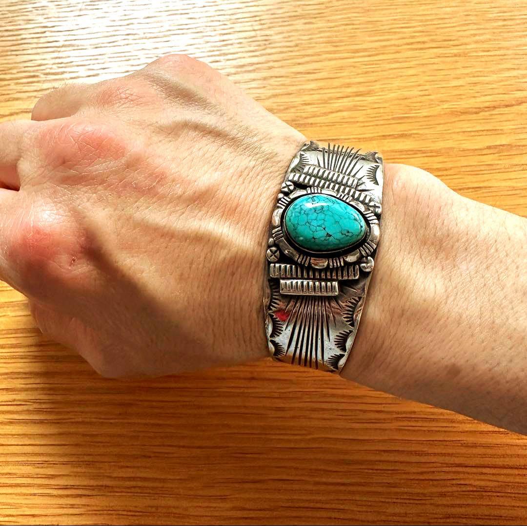 インディアンジュエリー風 ターコイズ バングル