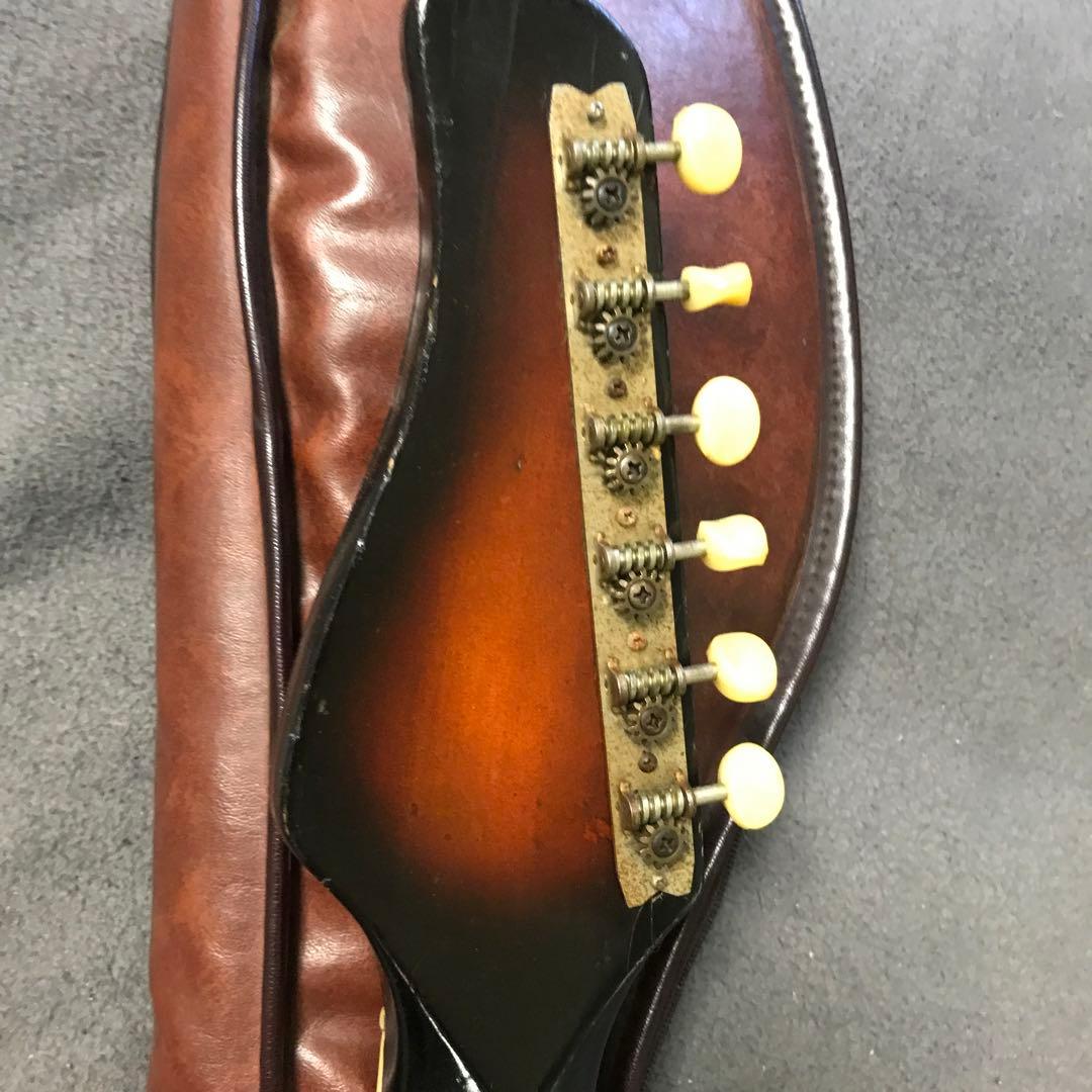 古いエレキギター　詳細不明