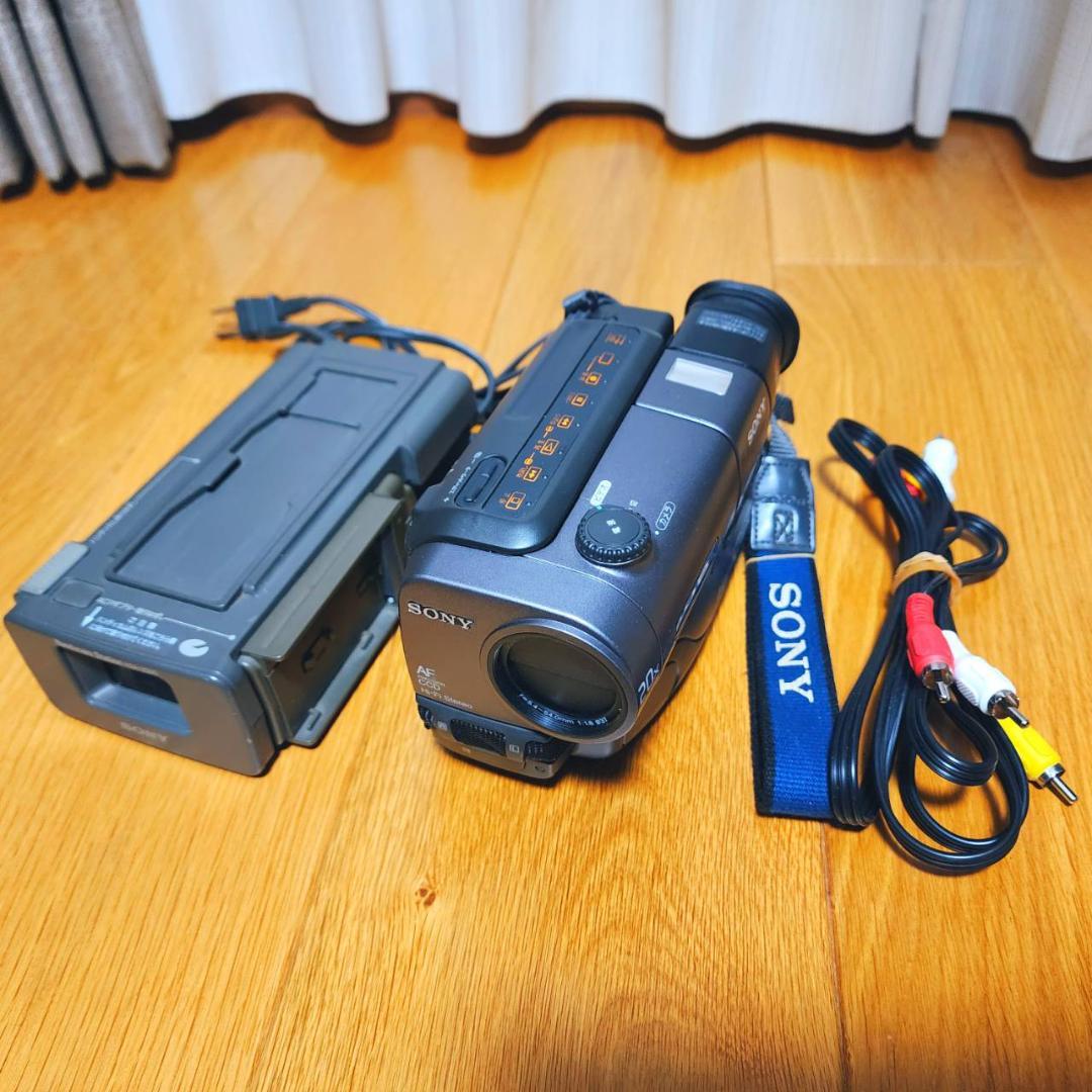T*9様 【動作確認済】高画質 SONY Hi8 ビデオカメラ CCD-TR11