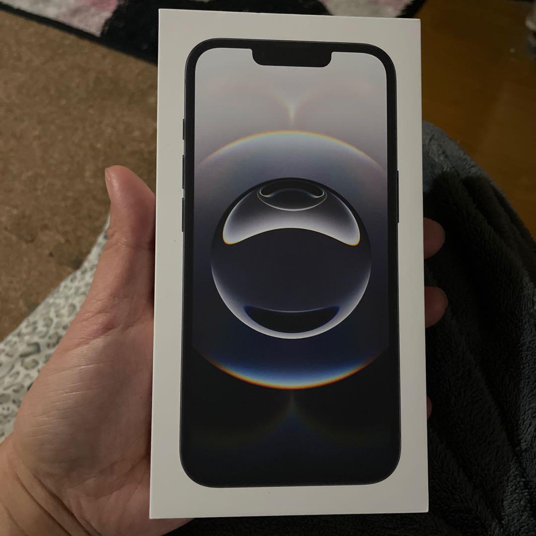 新品未開封 SIMフリーiPhone16e 128GB ブラック スマホ