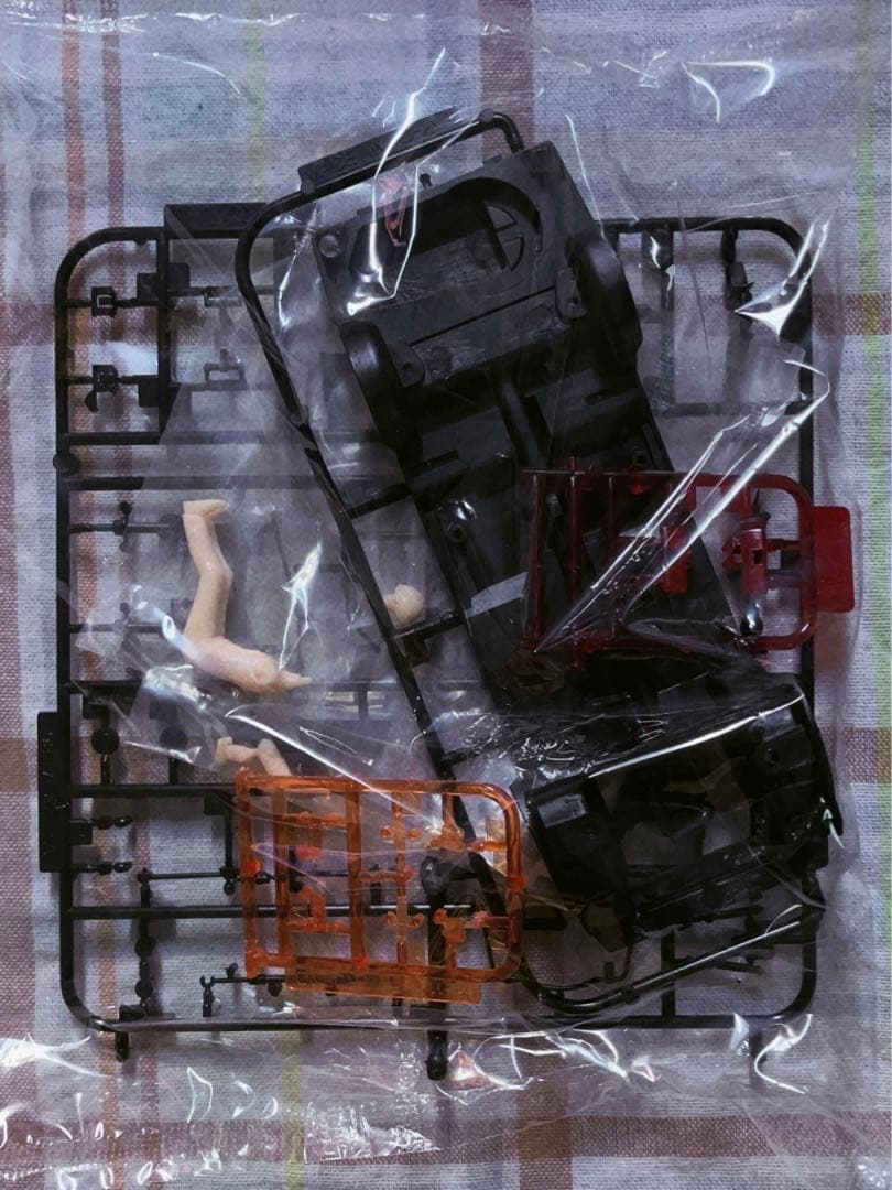 アオシマ 頭文字D 1/24 AE86 トレノ w/藤原拓海フィギュア