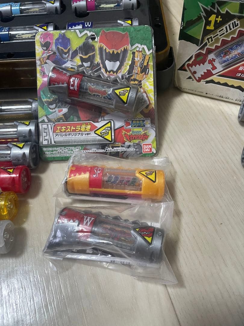 キョウリュウジャー 獣電池 ガブティラデカーニバル