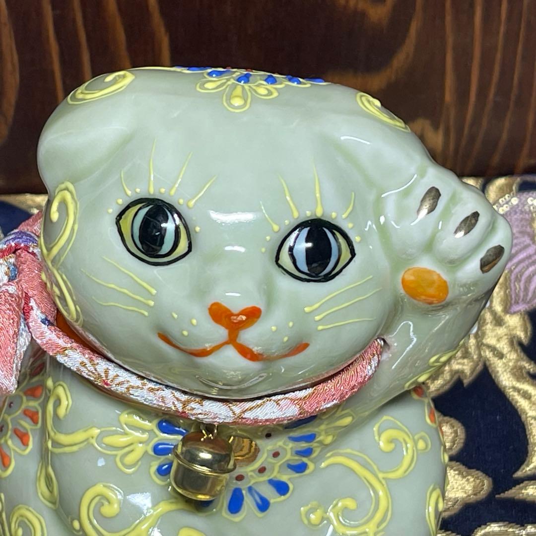 【願いが叶う】【病除け 厄除け】招き猫 薄緑色 スコティッシュ 左手