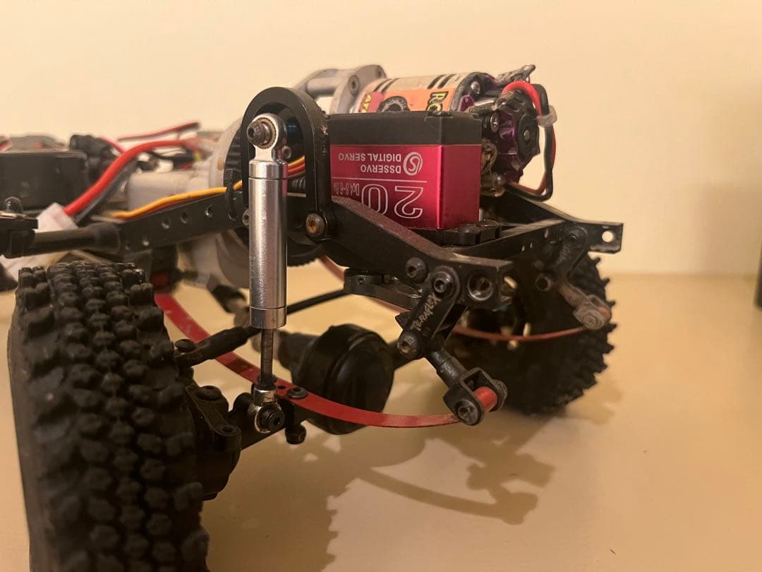 ブリハイ　クローラー