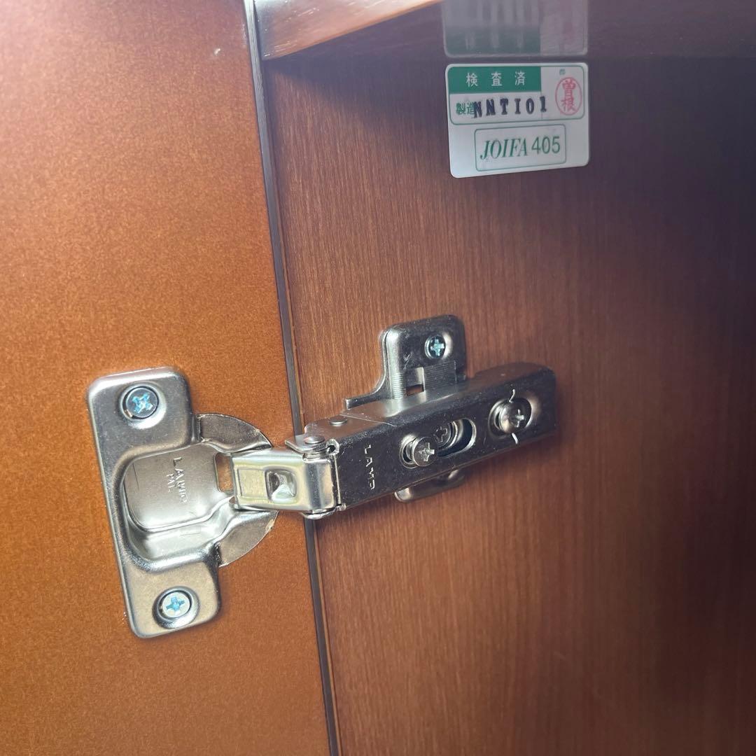 Oliver オリバー　サイドボード　34万　美品　展示品　モダン　キャビネット