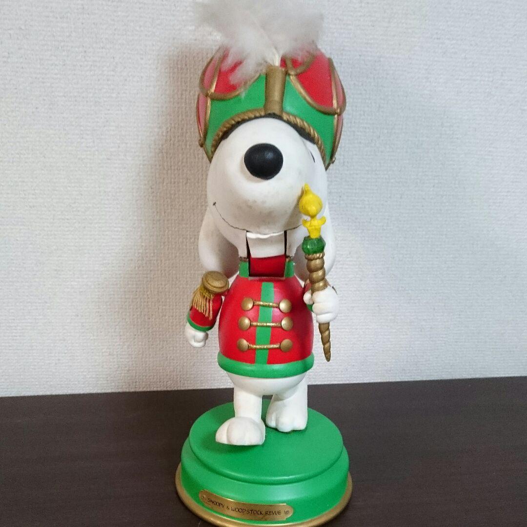 スヌーピーナッツクラッカー