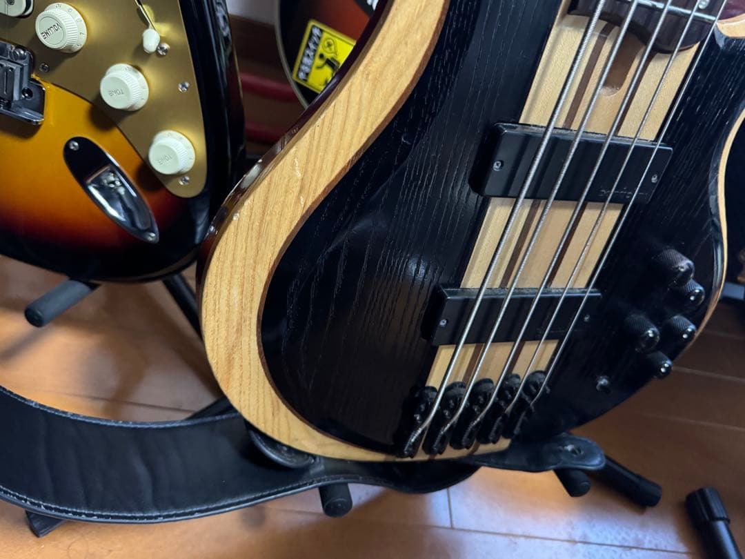 Ibanez BTB865SC-WKL 5弦エレキベース