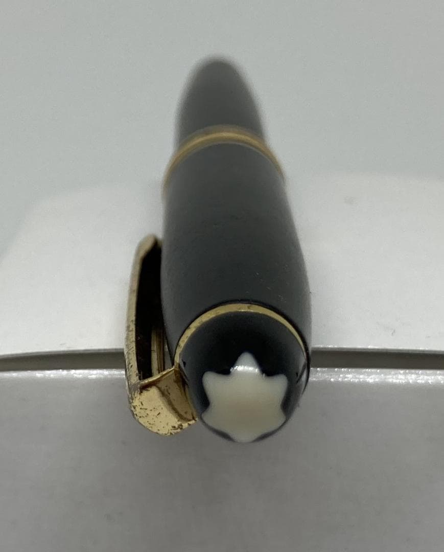 【訳アリ安値】MONTBLANCマイスターシュテュック　ボールペン