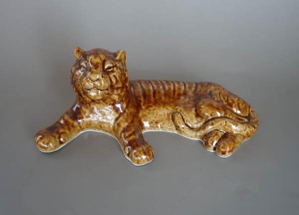 九谷焼　二代　徳田八十吉 虎　寅 フィギュリン　置物 共箱 文化勲章　2306