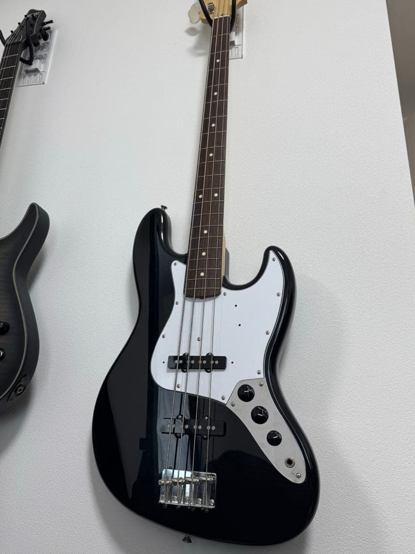 Fender Japan Jazz Bass 2012製