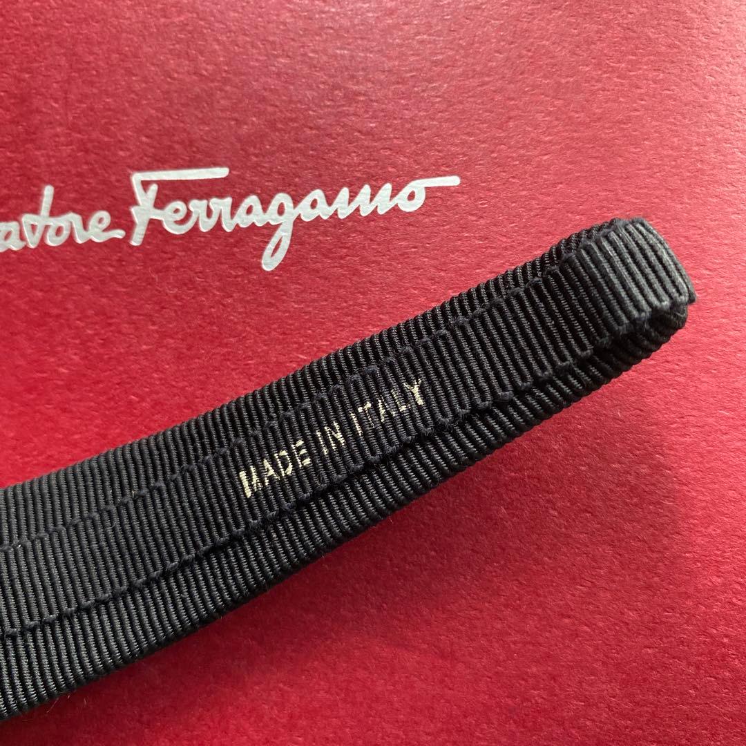 フェラガモ Salvatore Ferragamo カチューシャ ヴァラ・リボン