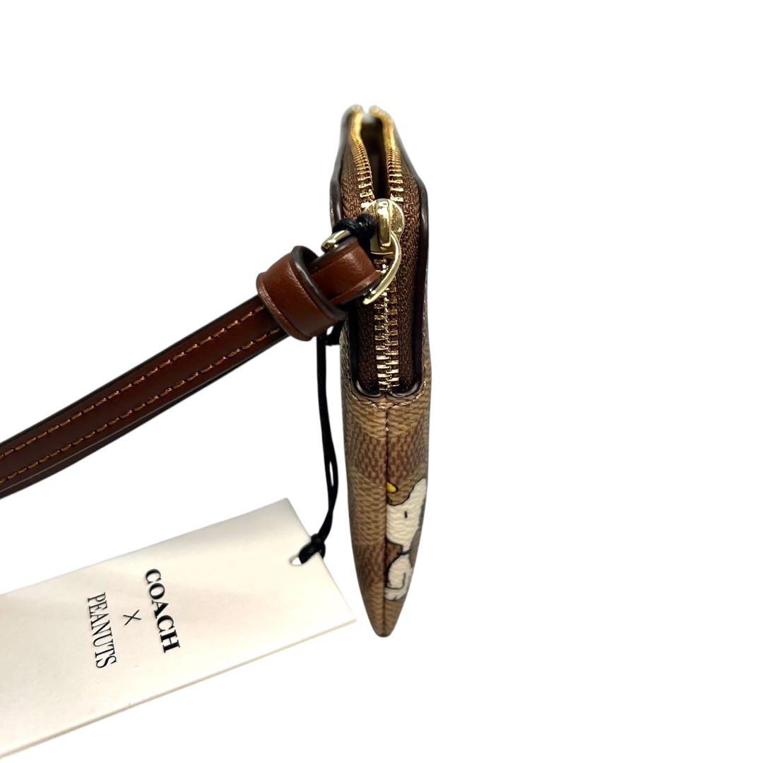 ラスト1点☆新品☆COACH x PEANUTS スヌーピー　ポーチ