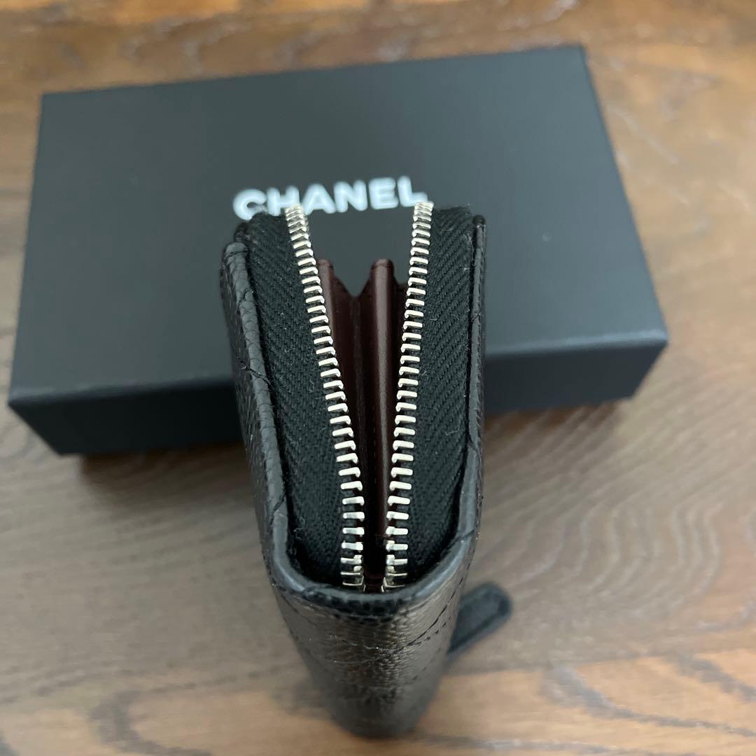 シャネルキャビアスキン　ケース