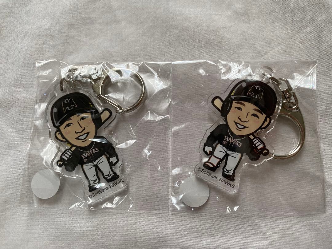 ソフトバンクホークス　若鷹ガチャ　グッズ