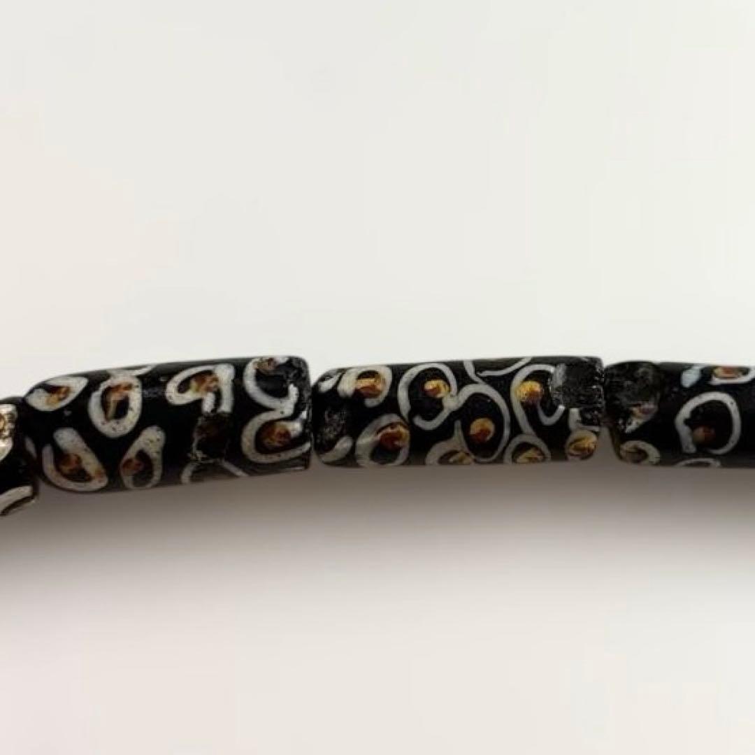 トレードビーズ　アフリカ　希少　レア　貴重　グリーン　ブラック　オレンジ