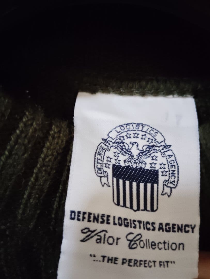 米軍実物放出品 防寒 新品ニットコマンドセーター 42&防寒バンダナ&防寒マスク