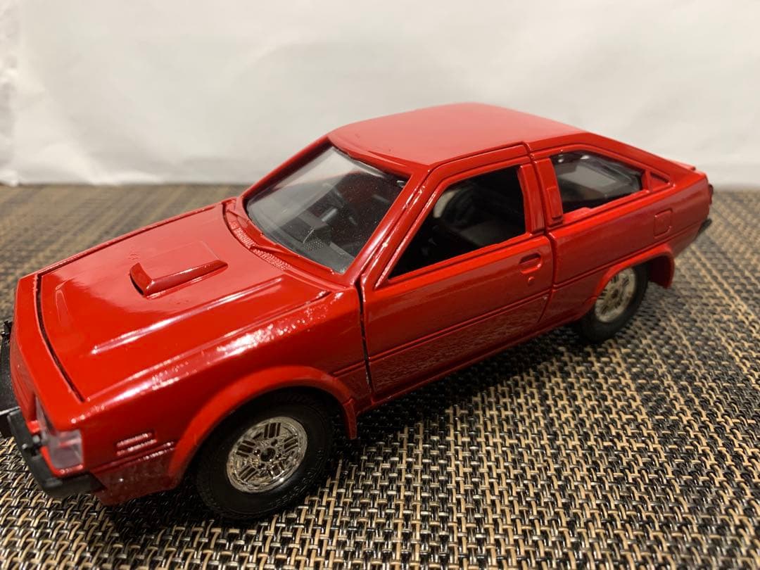 三菱自動車 CORDIA‐XG ミニチュアカー