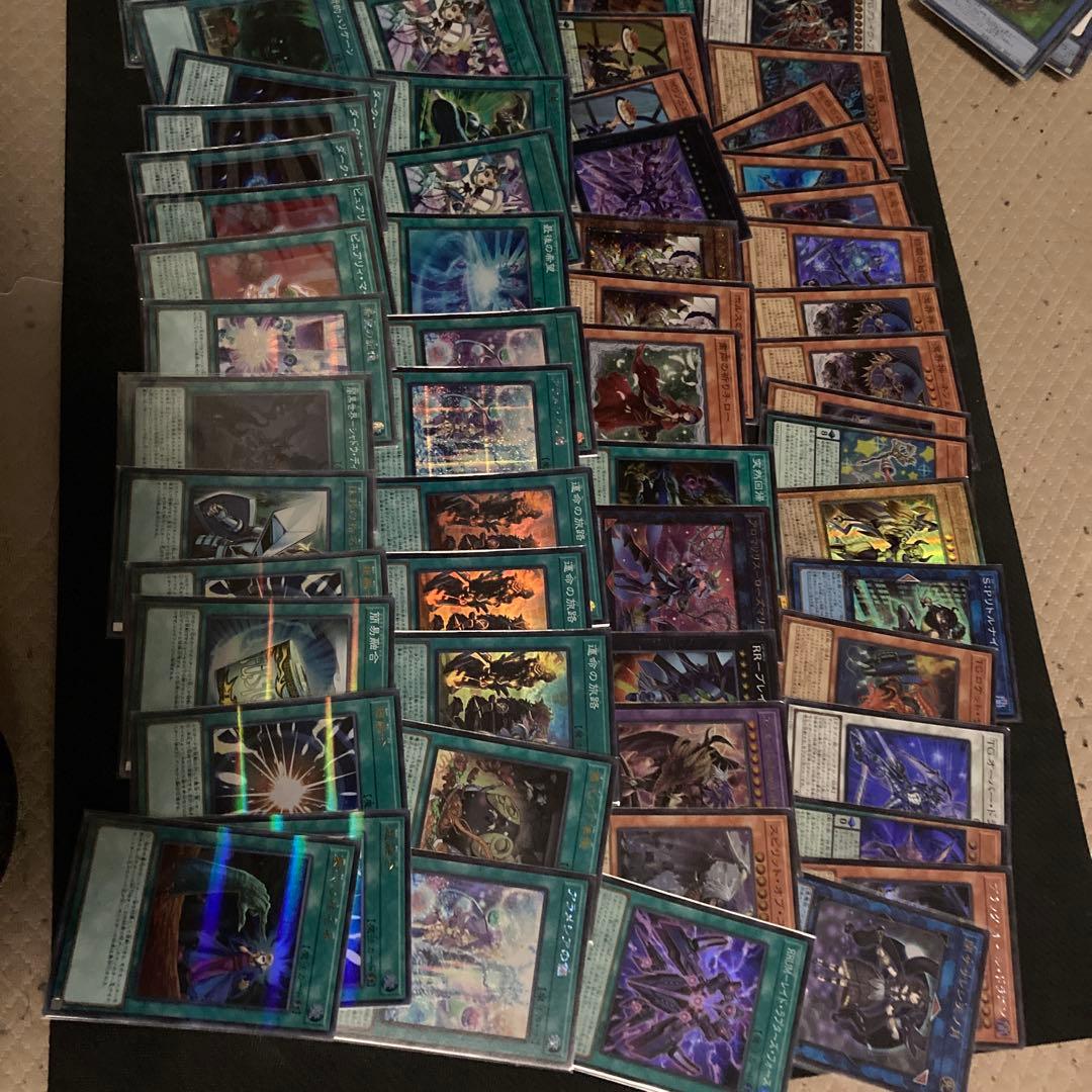 遊戯王　引退セット　コレクター用　スリーブ　プレイマット　デッキケース付き