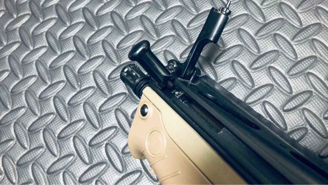 東京マルイ タボール21 コンパクト 10歳以上 動作確認済み