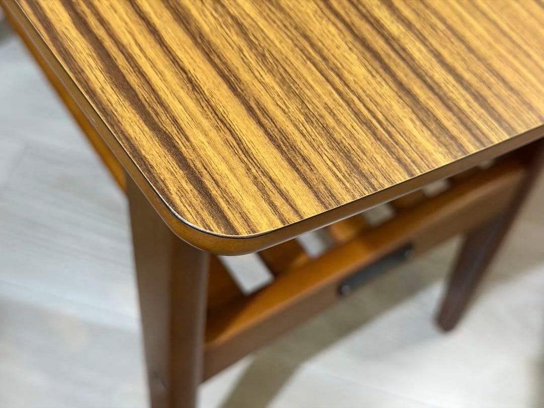 カリモク60 サイドテーブル