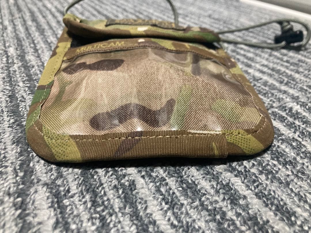 MYSTERY RANCH MULTICAM ミステリーランチ　IDパスケース