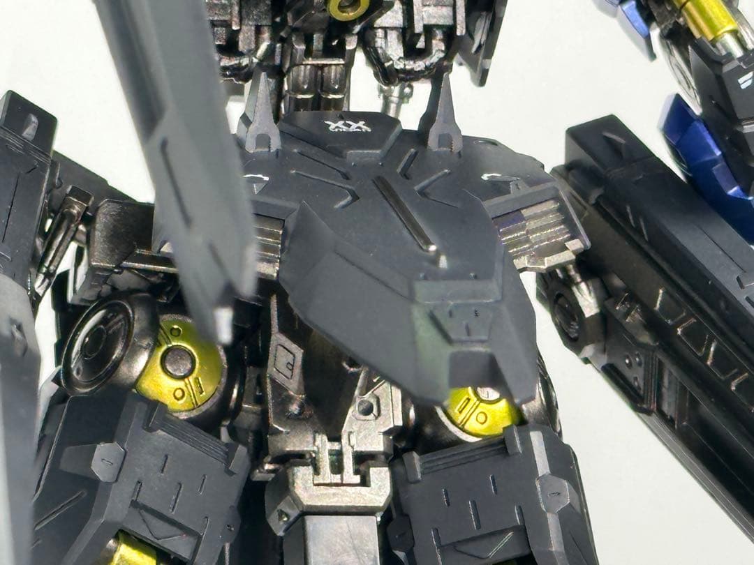 MG 1/100 ガンダムヴィダール 全塗改修完成品