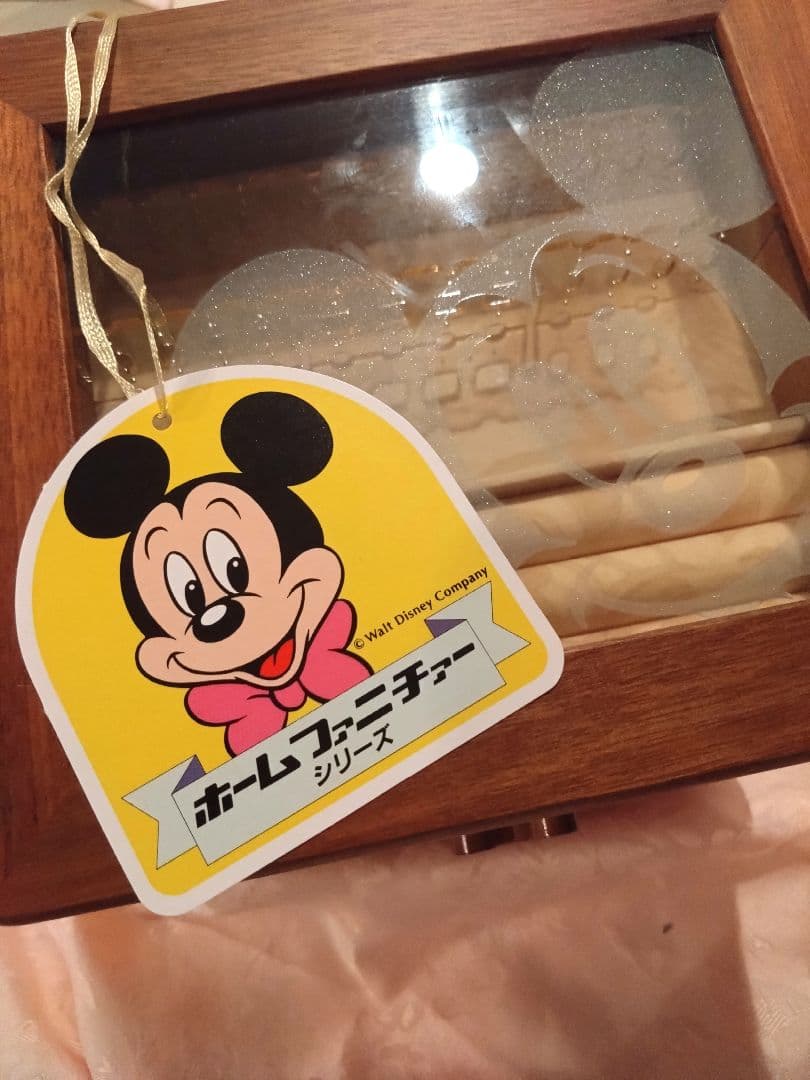 Disney★ミッキーマウス★木製３段アクセサリーケース