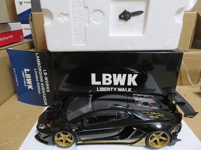 オートアート 1/18 アヴェンタドール LB-WORKS 79184