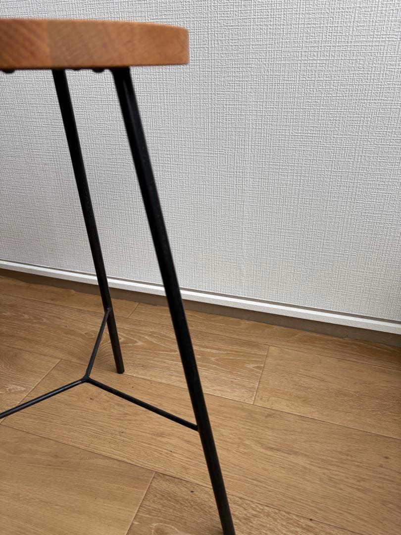 カナデモノ　スツール　かなでもの