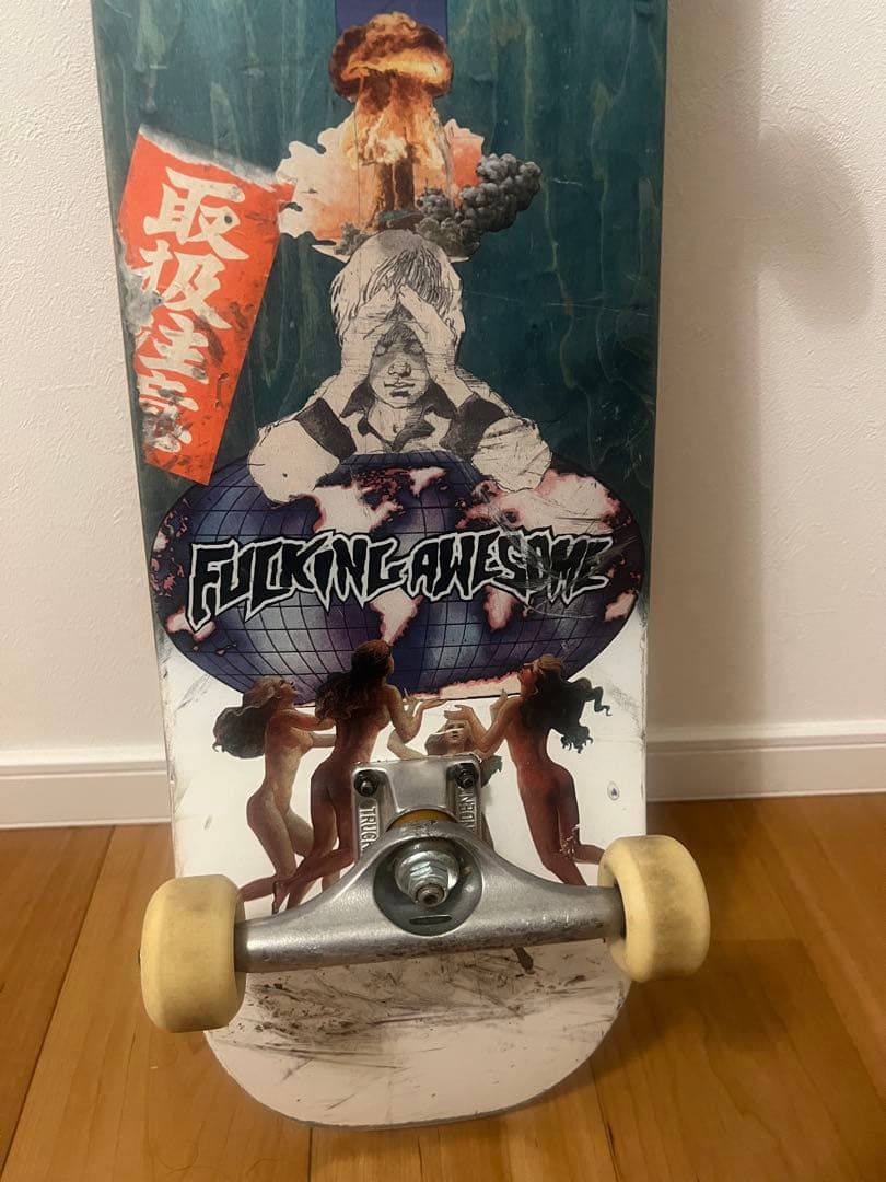 スケートボード　コンプリートデッキ【FUCKING AWESOME】
