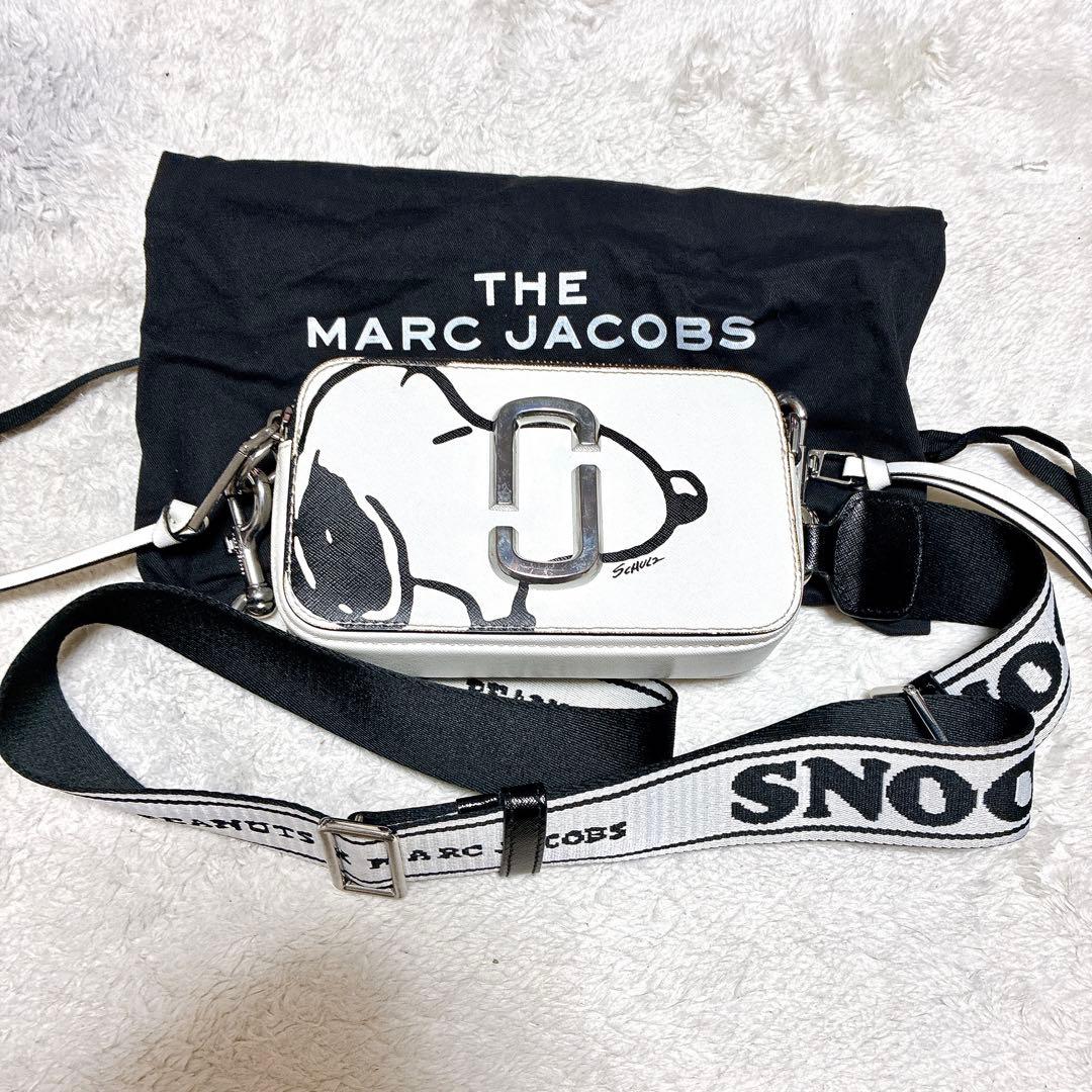 【人気商品】MARCJACOBS スヌーピーコラボ スナップショット コットン
