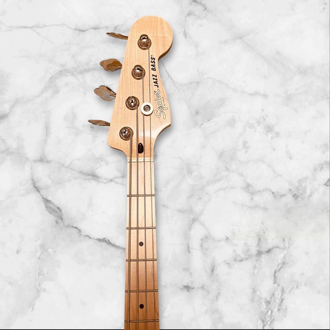 使用感少なめ SQUIRE by Fenderジャズベース ストラップ付き