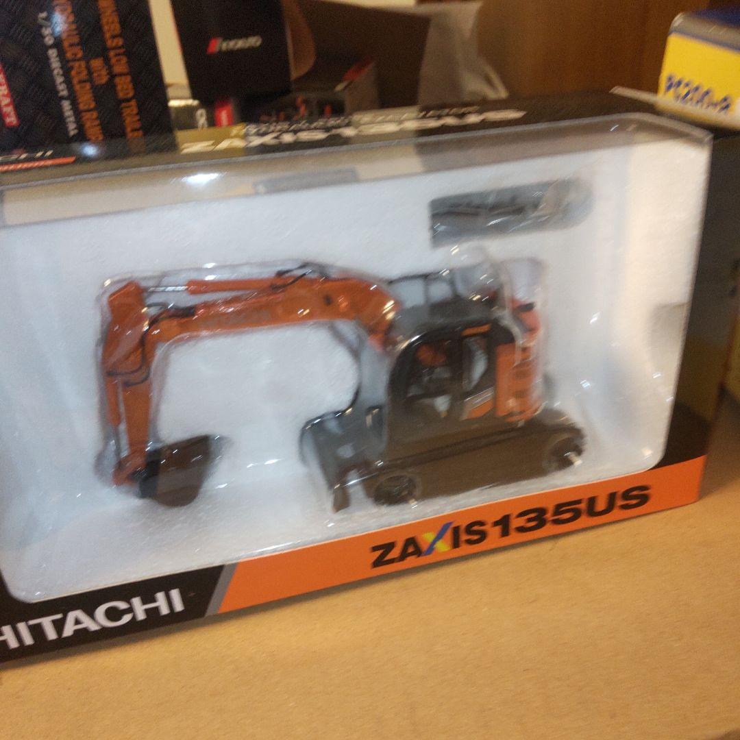 日立建機　HITACHI ZAXIS135US 1/50