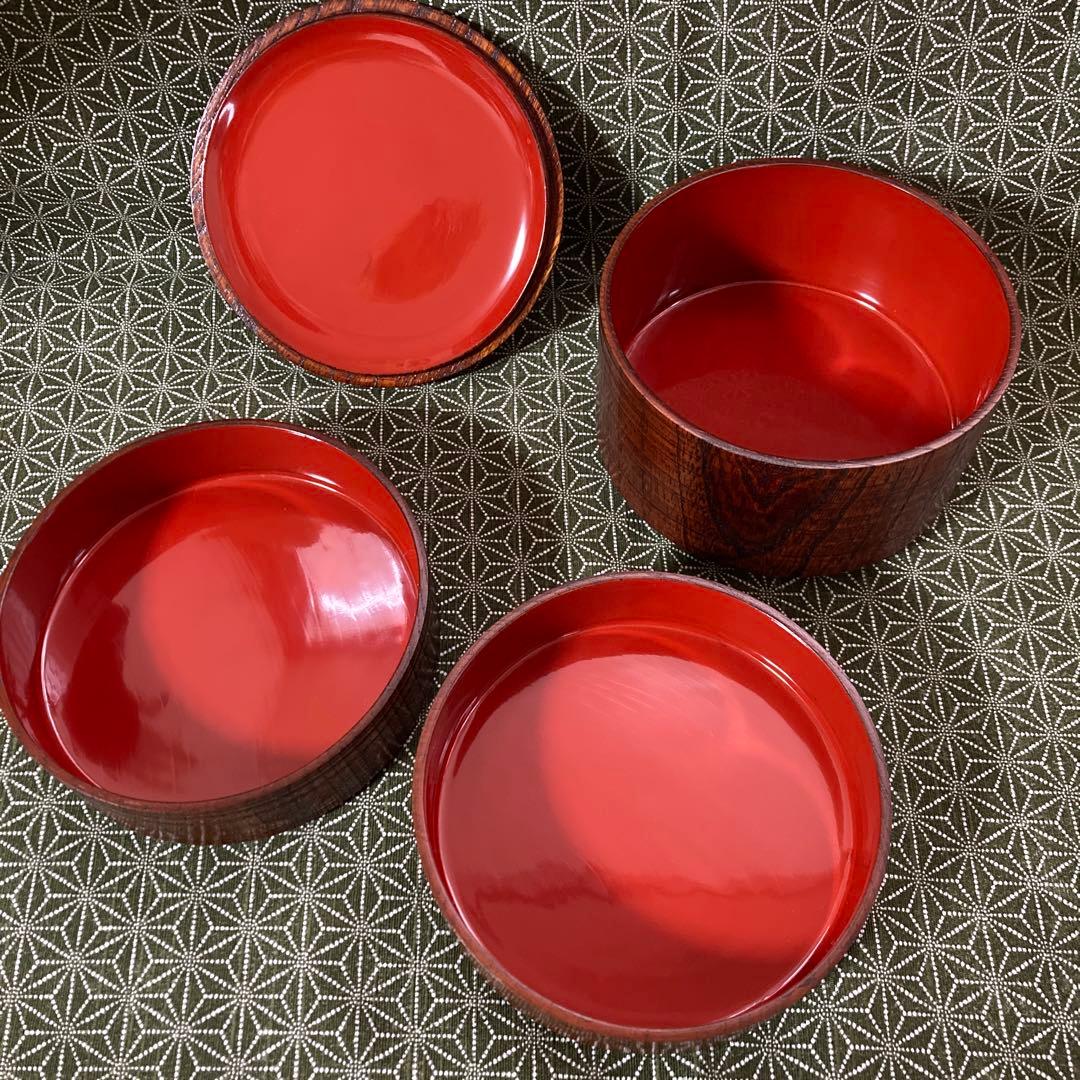 漆器　欅　三段重　弁当箱　くり抜き　朱塗り