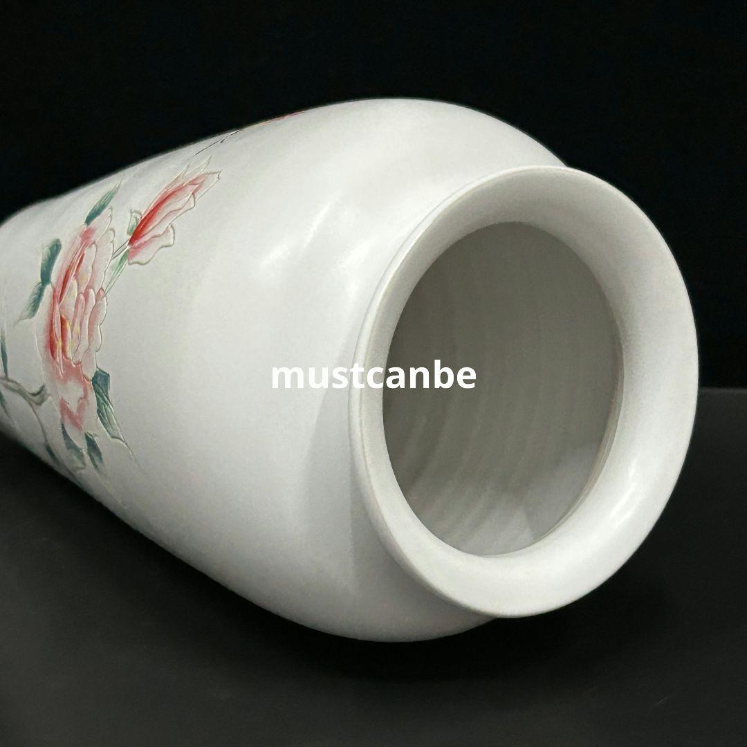 景徳鎮 手画刻彫花瓶 挿花器 装飾品 現代工芸品 美術品 置物