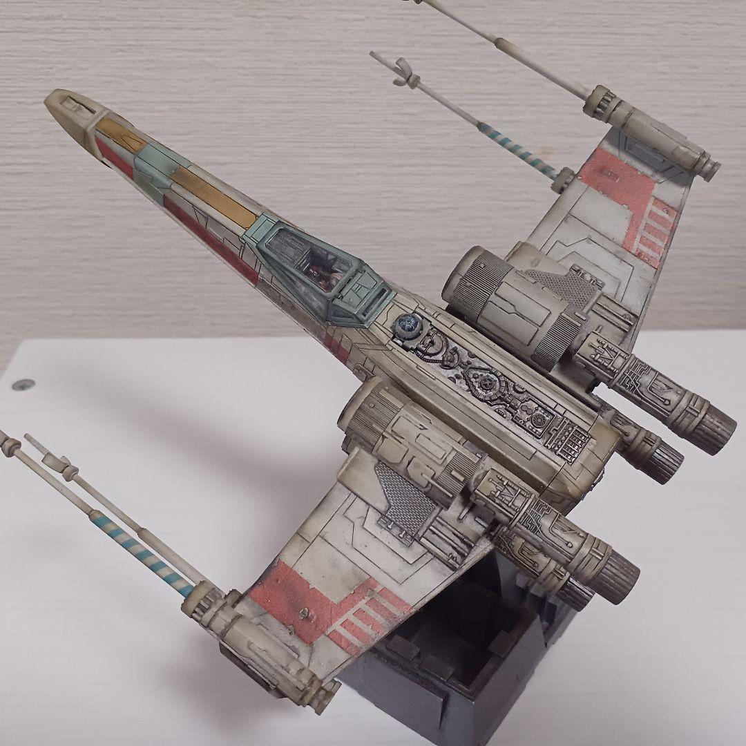 【バンダイ製スターウォーズ】1/72Xウイングファイタープラモデル完成品