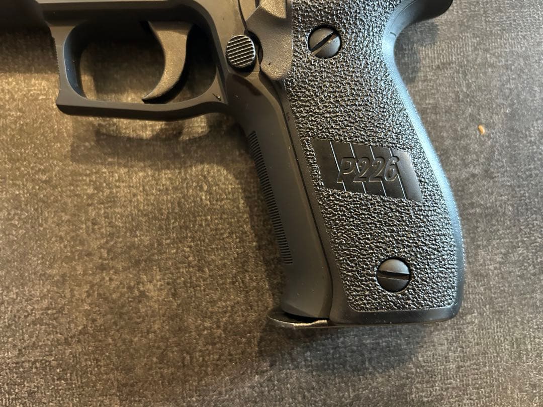 【動作確認済】東京マルイ SIG P226 E2 ガスガン