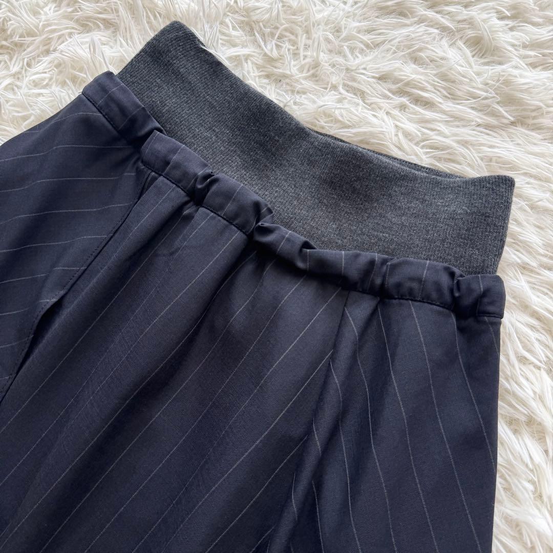 【ブルネロクチネリ】フレアスカート アシンメトリー 切替 ストライプ 40 紺