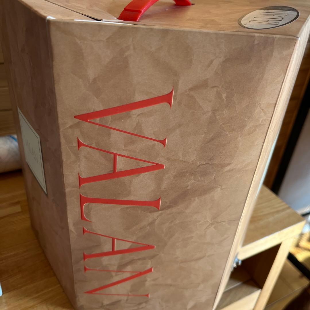 ブラウンショートウィッグ 自然なボブスタイル