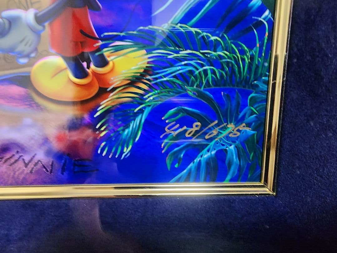 クリスチャン·ラッセン　ディズニー　ツーハーツアズワン