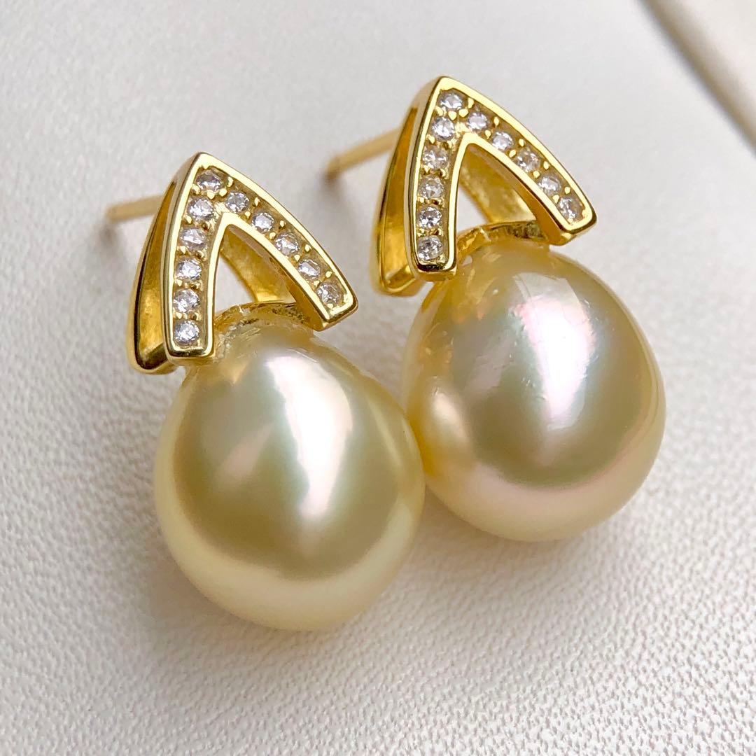 本真珠南洋白蝶真珠　レモン茶金11.4×9.8㍉s925ピアスBL915