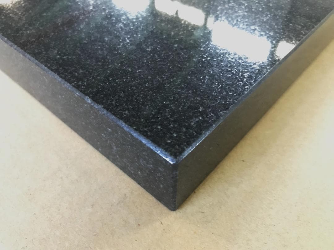 高級 天然黒御影石 オーディオボード●300×300×25●5面磨き●送料無料