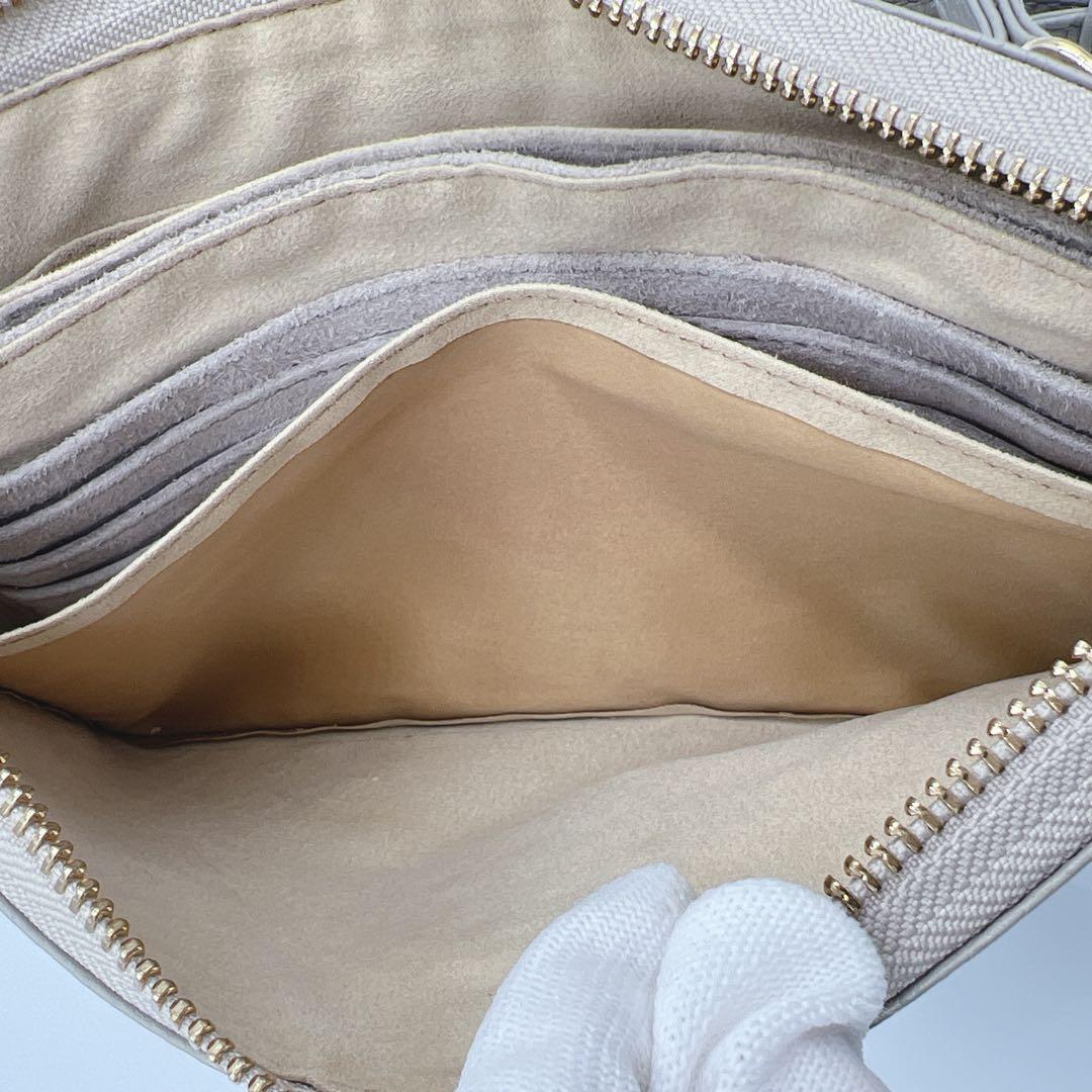 美品✨ATAO オフィスブーブー ショルダー ウォレット グレージュ