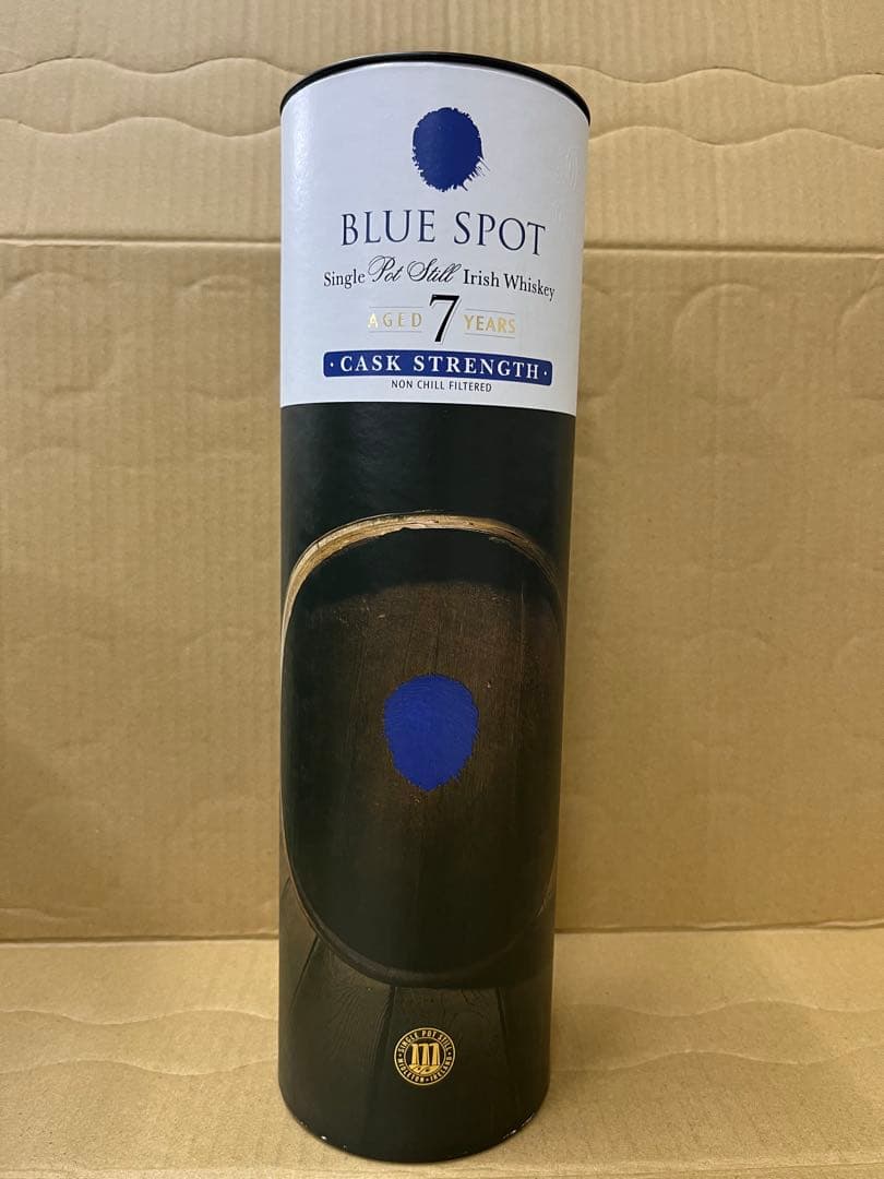 ブルースポット　BLUE SPOT 7年 カスクストレングス　ウイスキー